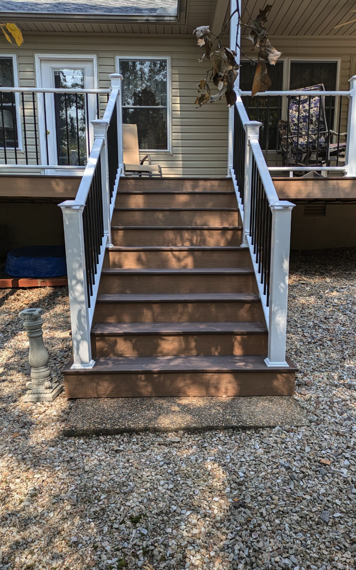 deck repair construction by Aaron's Handyman Services in Hot Springs, AR