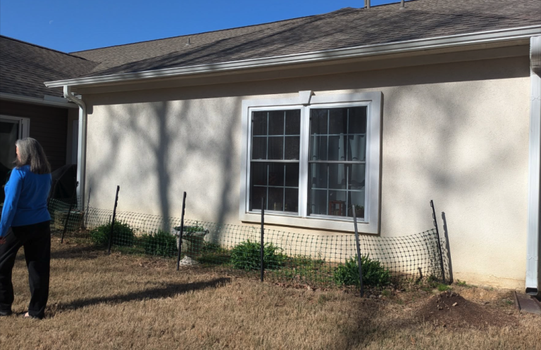 exterior house painting before Aaron's Handyman Services in Hot Springs, AR