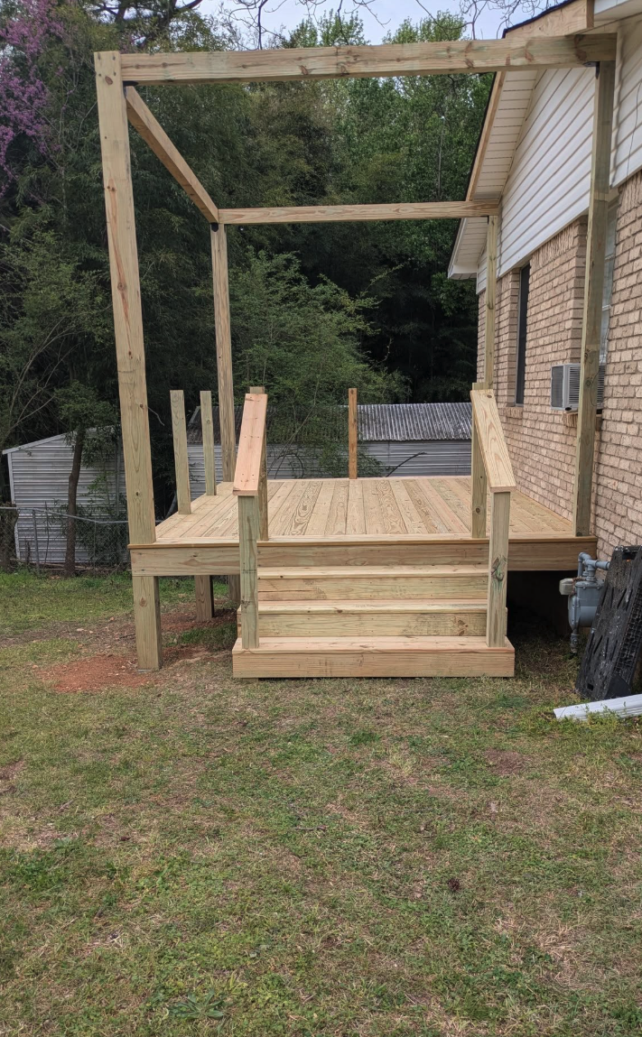 custom deck build by aarons handyman services
