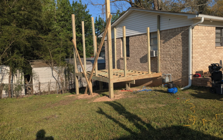 custom deck build by aarons handyman services